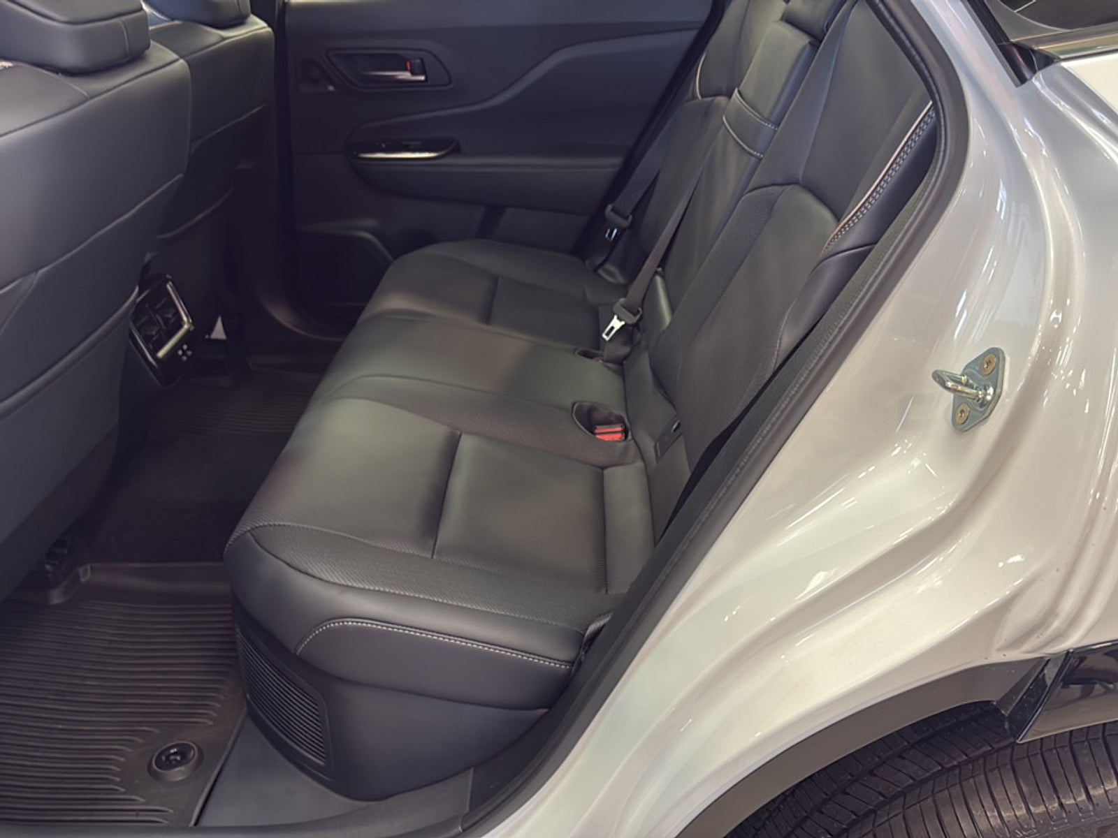 2025 Toyota Toyota Crown Signia Limited