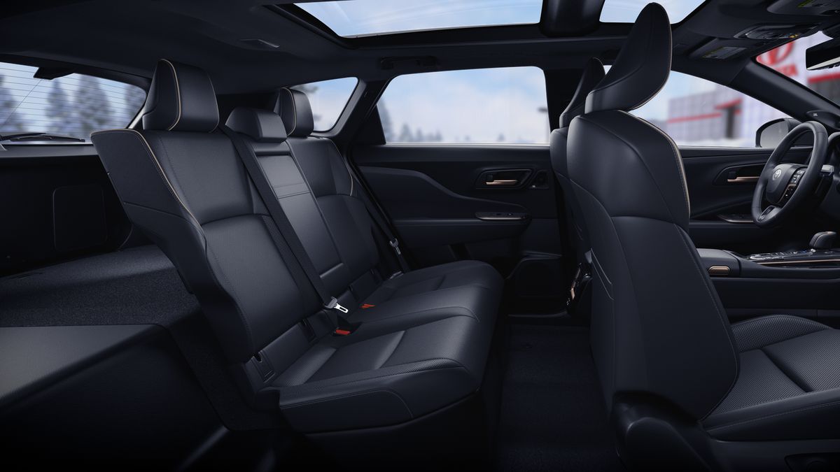 2025 Toyota Toyota Crown Signia Limited