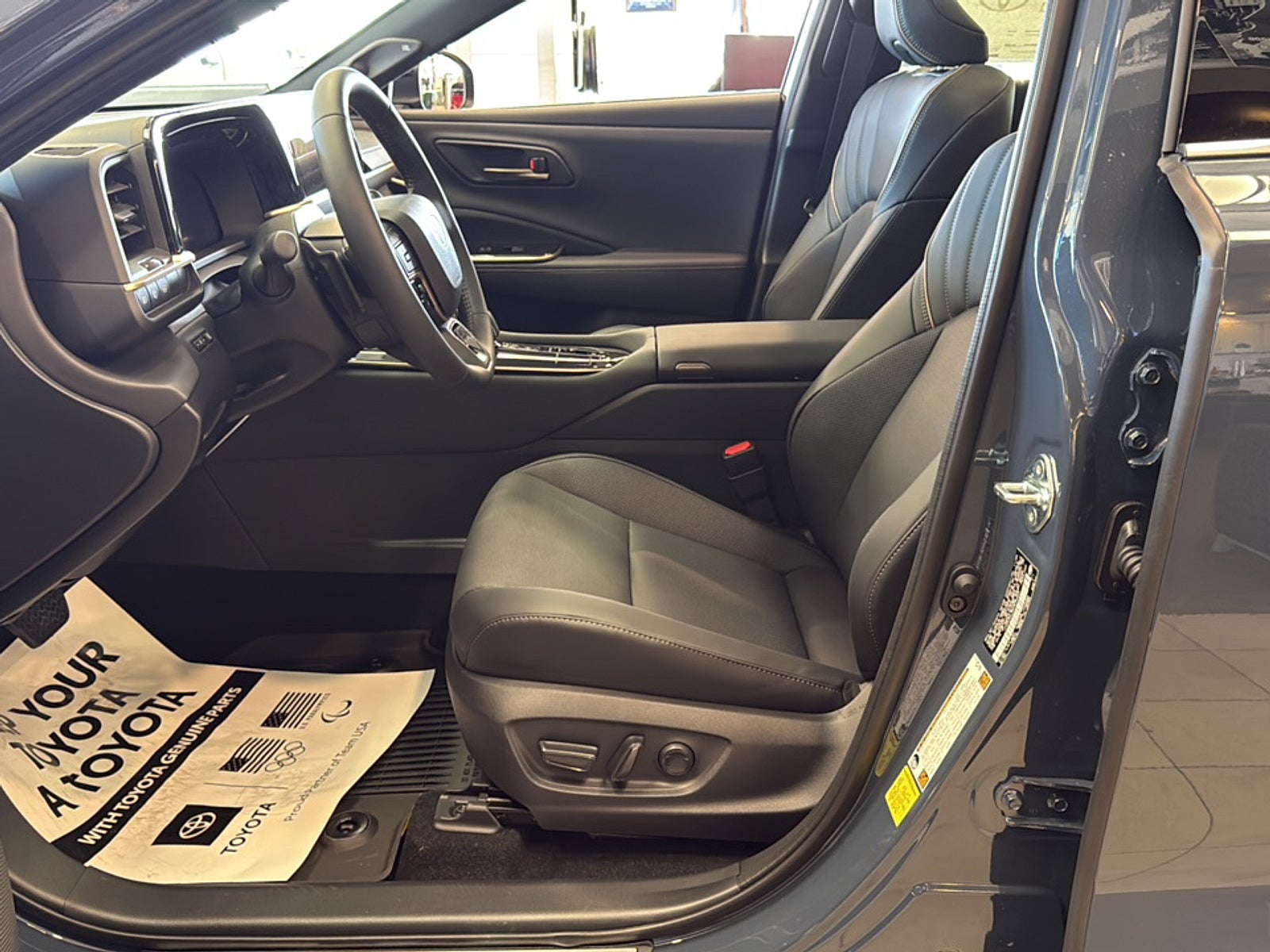 2025 Toyota Toyota Crown Signia Limited