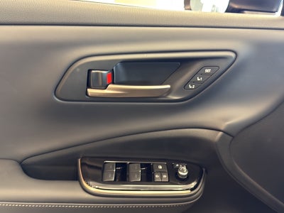 2025 Toyota Toyota Crown Signia Limited