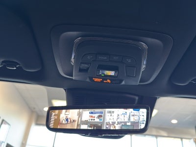 2025 Toyota Toyota Crown Signia Limited