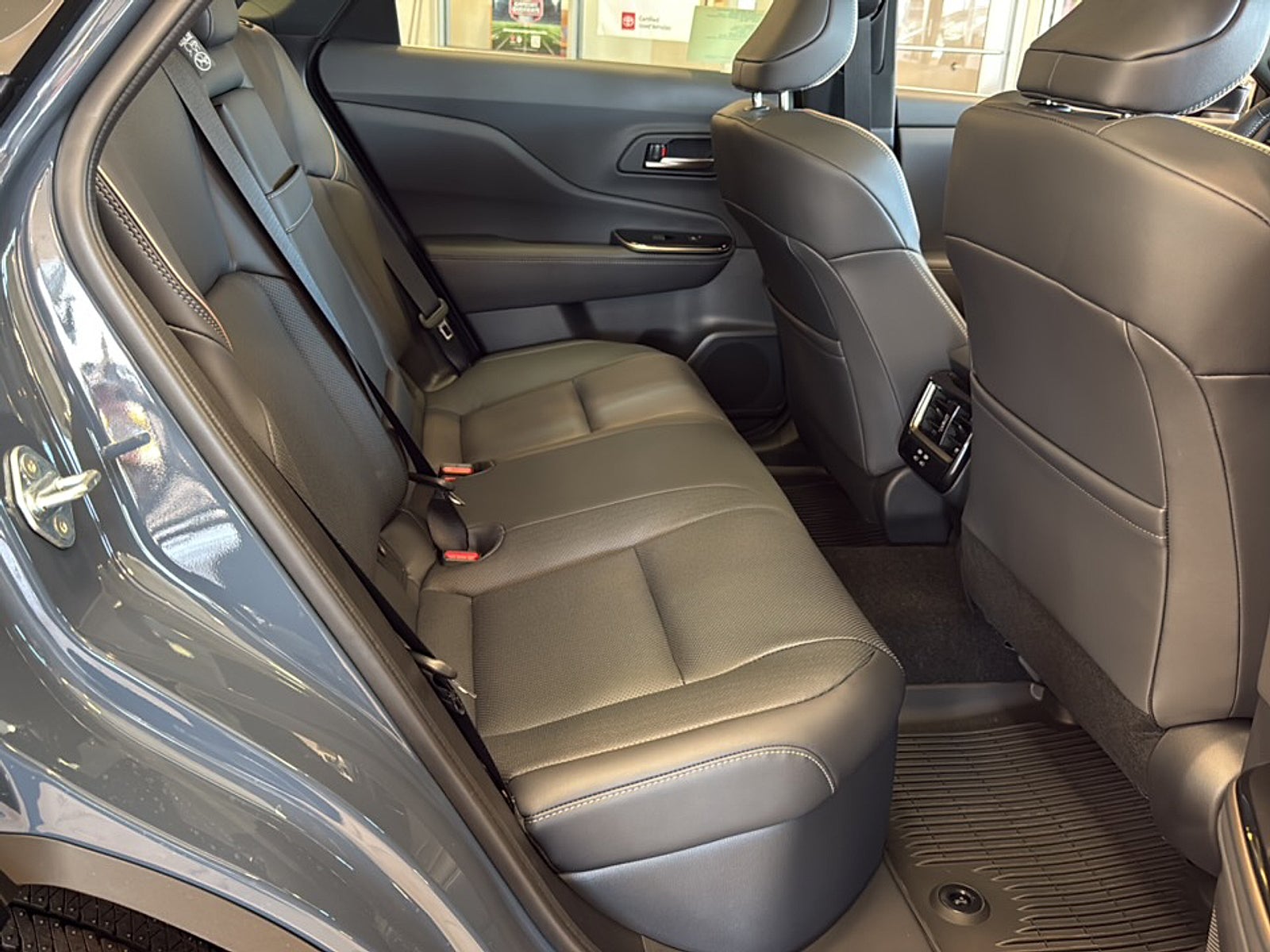 2025 Toyota Toyota Crown Signia Limited