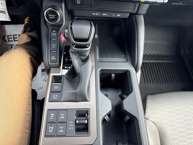 2027 Toyota Land Cruiser Base