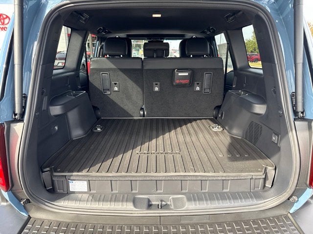 2027 Toyota Land Cruiser Base