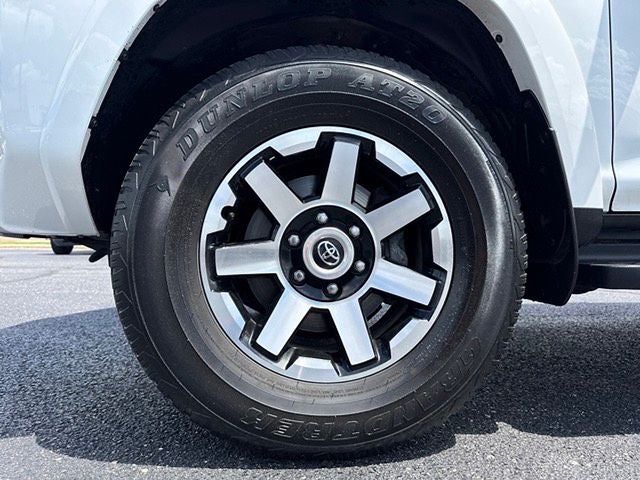 2024 Toyota 4RUNNER TRD Off-Road Premium