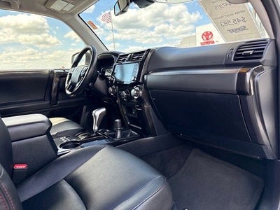 2024 Toyota 4RUNNER TRD Off-Road Premium