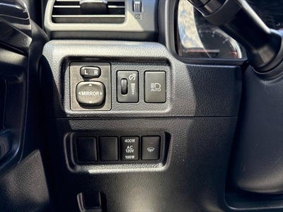 2024 Toyota 4RUNNER TRD Off-Road Premium