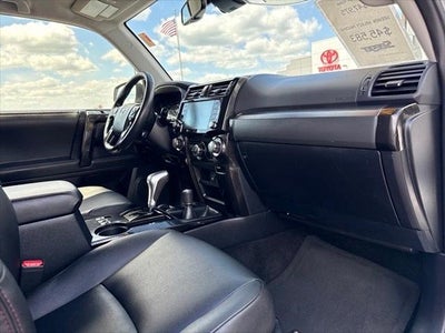 2024 Toyota 4RUNNER TRD Off-Road Premium