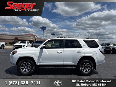 2024 Toyota 4RUNNER TRD Off-Road Premium