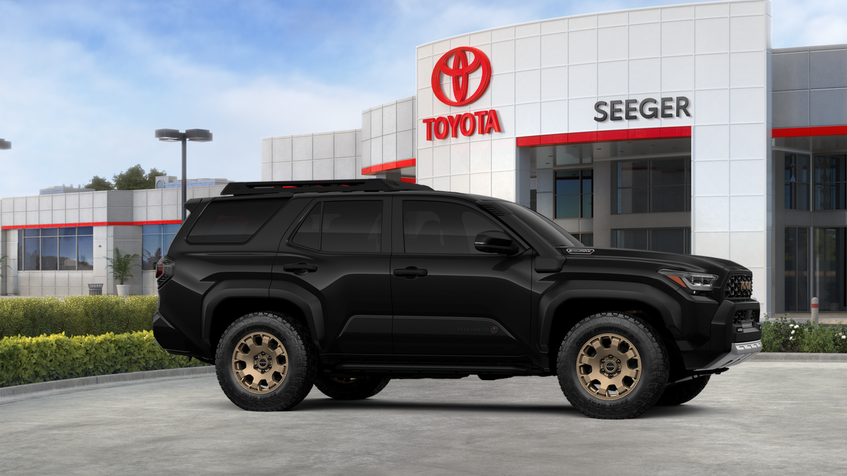2026 Toyota 4Runner i-FORCE MAX Hybrid Trailhunter