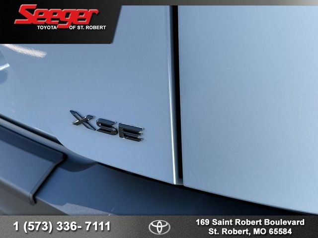 2026 Toyota C-HR XSE
