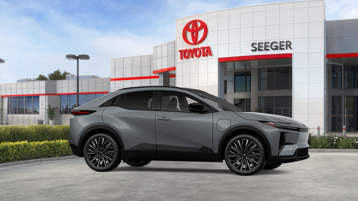 2026 Toyota C-HR XSE