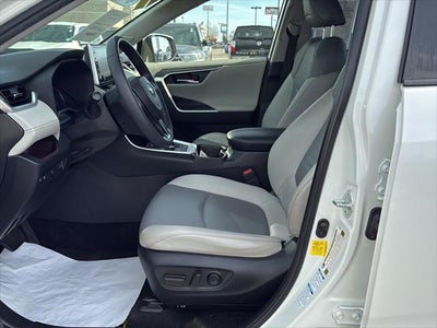 2019 Toyota RAV4 HYBRID Limited