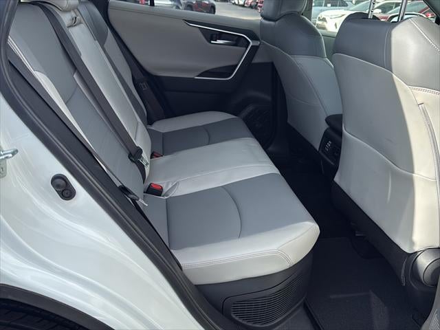 2019 Toyota RAV4 HYBRID Limited