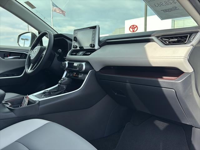 2019 Toyota RAV4 HYBRID Limited