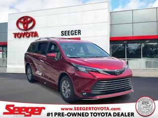 2026 Toyota Sienna XLE