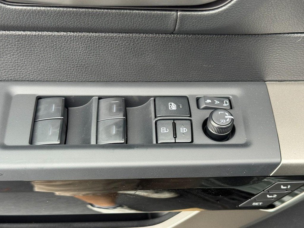 2026 Toyota Tundra Hybrid Limited i-FORCE MAX