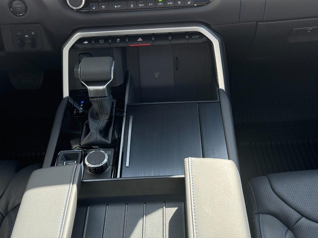 2025 Toyota Tundra i-FORCE MAX Platinum i-FORCE MAX