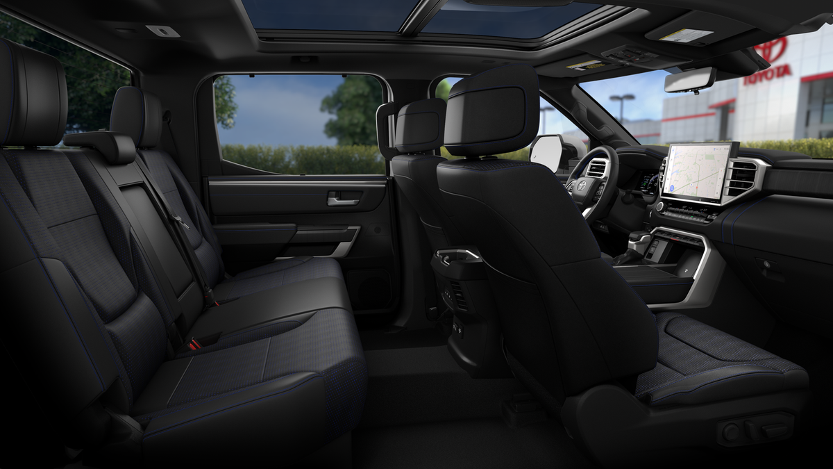 2025 Toyota Tundra i-FORCE MAX Platinum i-FORCE MAX