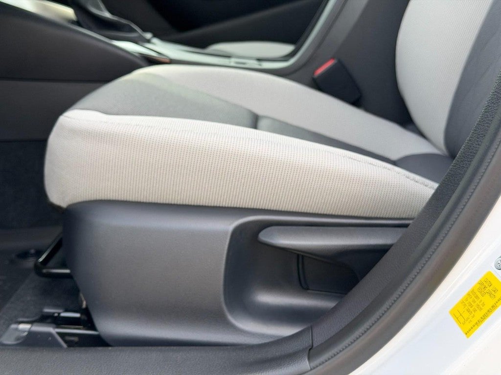 2026 Toyota Corolla LE CVT (Natl)