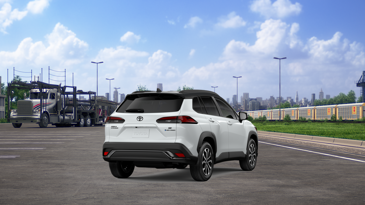 2026 Toyota Corolla Cross Hybrid SE