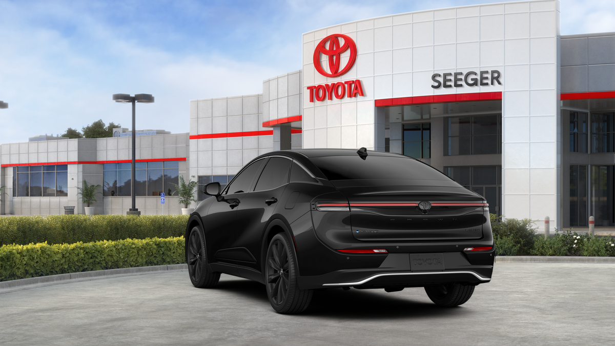 2026 Toyota Toyota Crown Nightshade