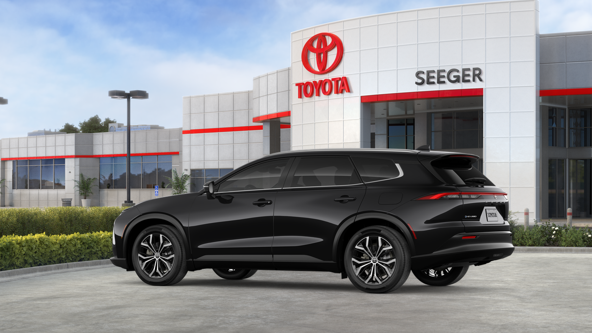 2026 Toyota Crown Signia XLE