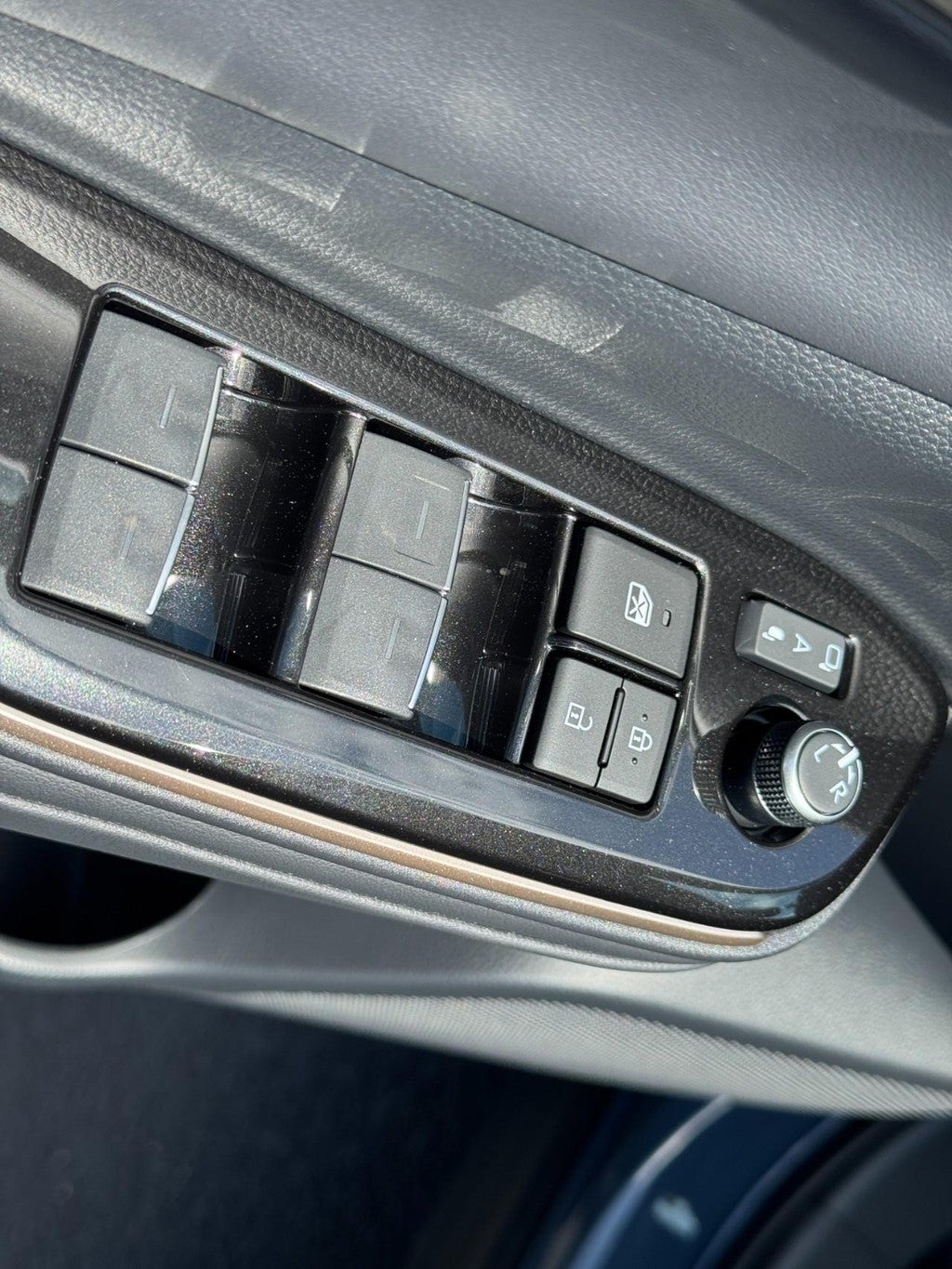 2026 Toyota Crown Signia Limited AWD (Natl)