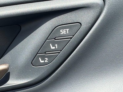 2026 Toyota Crown Signia Limited AWD (Natl)