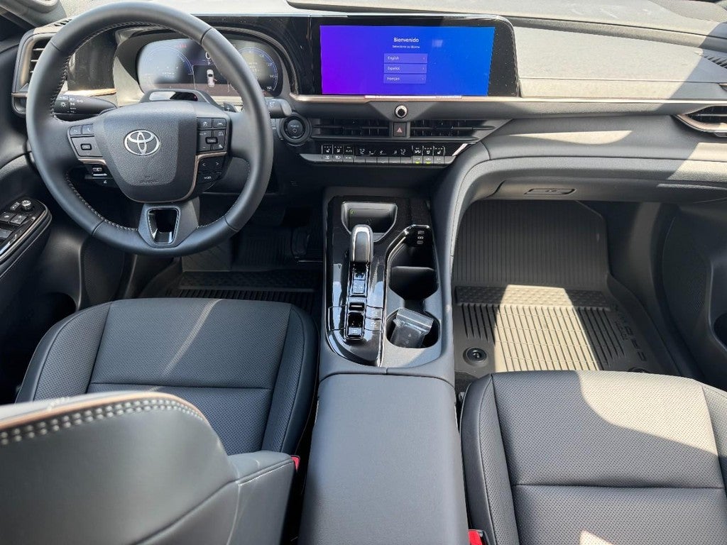 2026 Toyota Crown Signia Limited AWD (Natl)