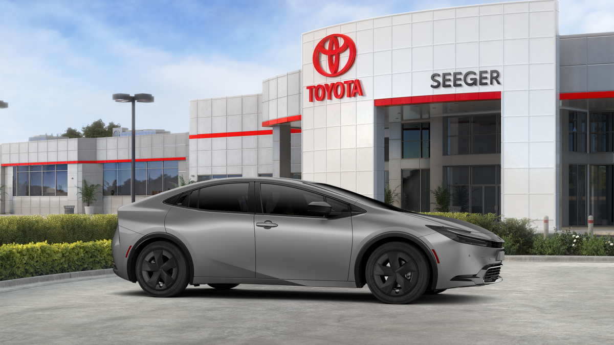 2026 Toyota Prius LE