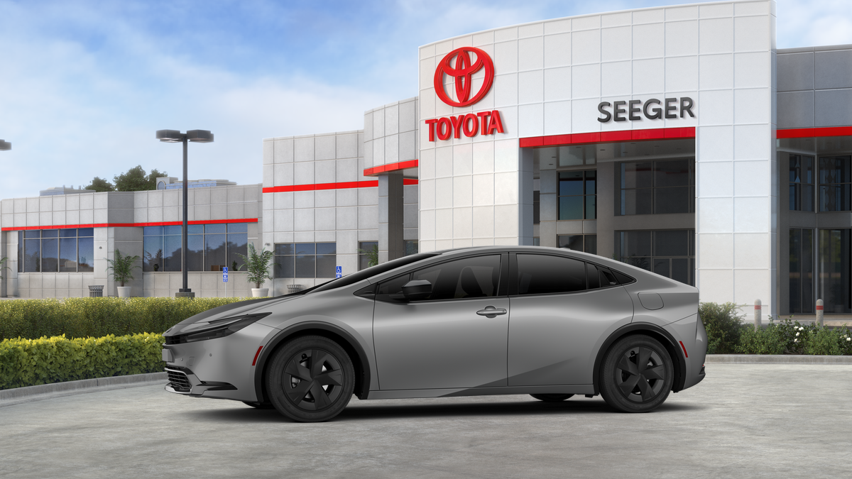 2026 Toyota Prius LE