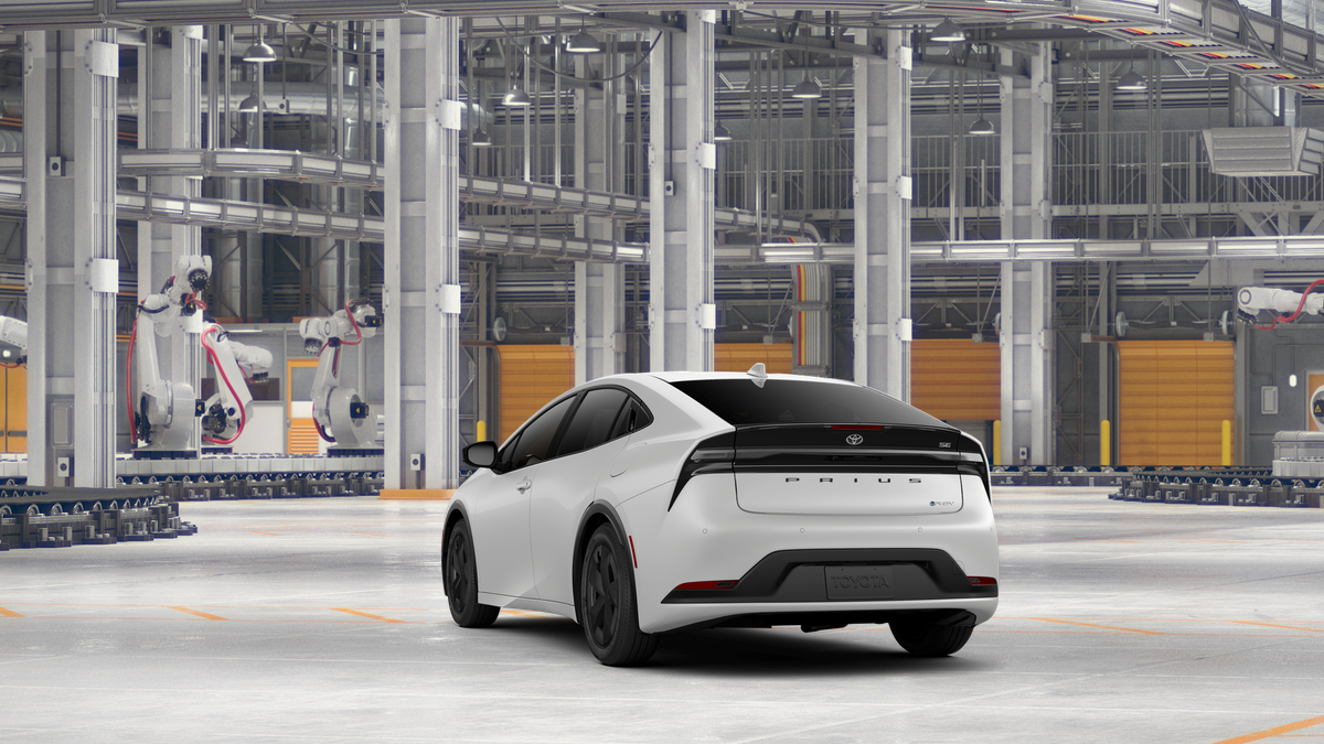 2026 Toyota Prius Plug-in Hybrid SE