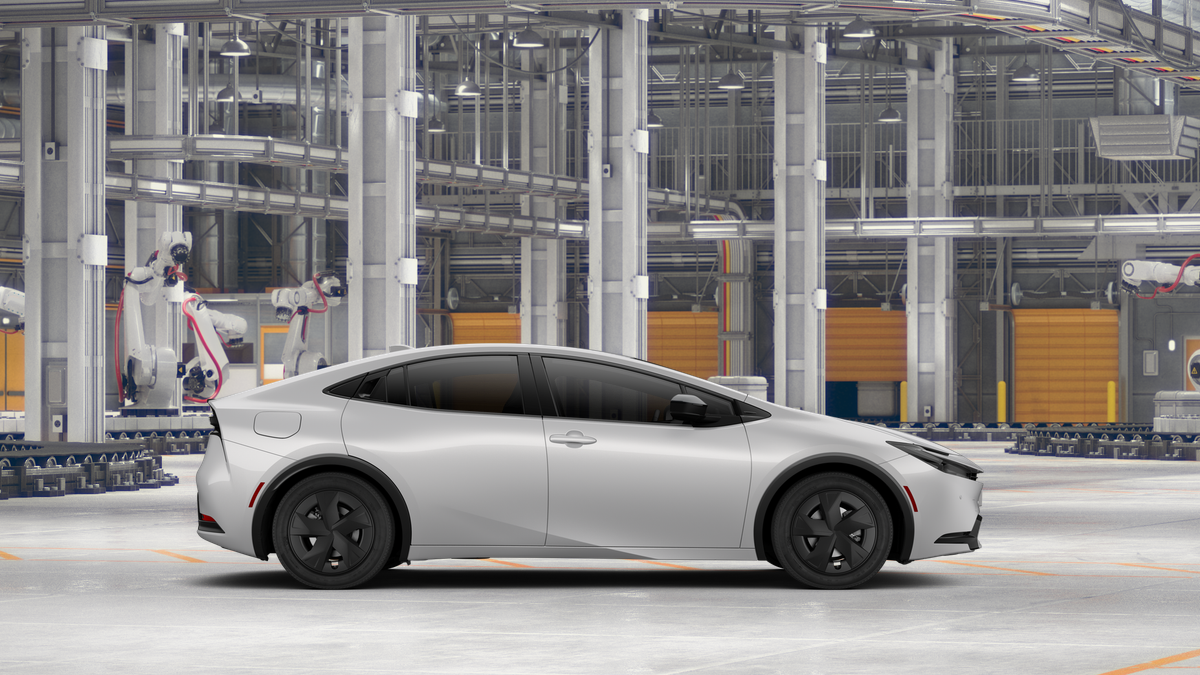 2027 Toyota Prius Plug-in SE