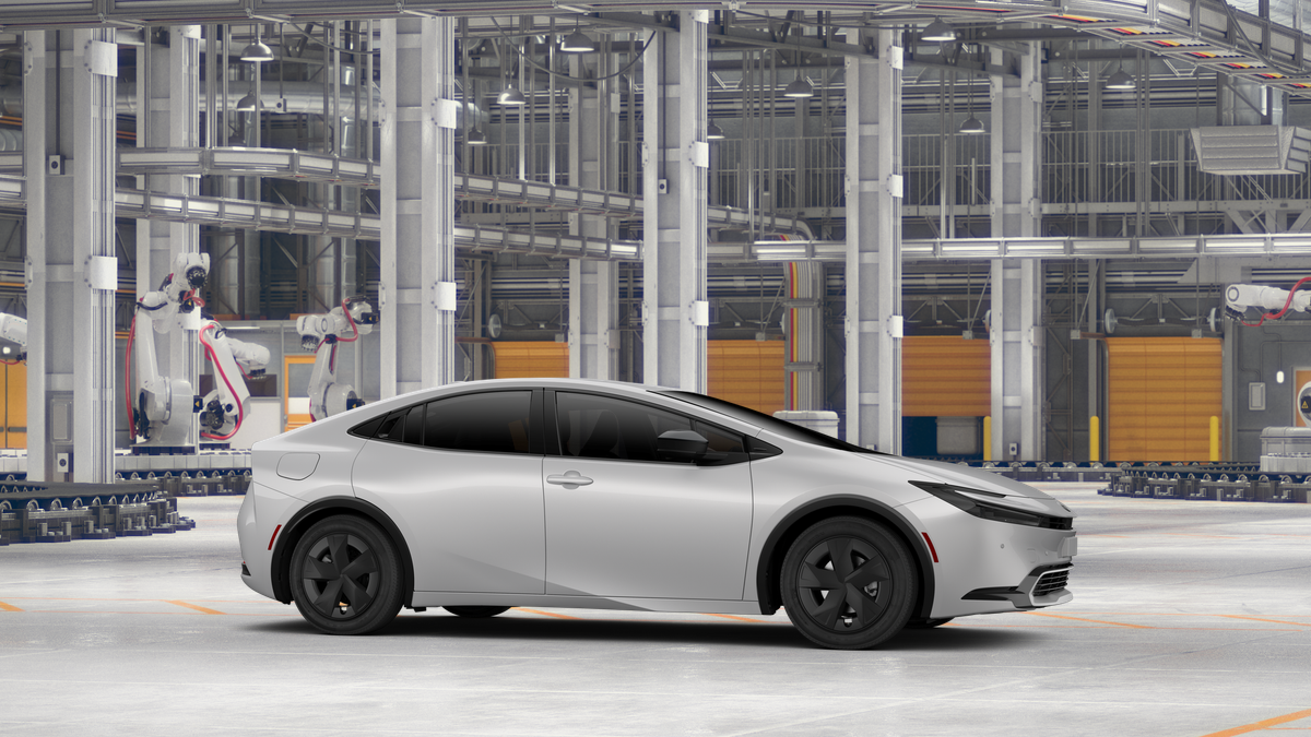 2027 Toyota Prius Plug-in SE