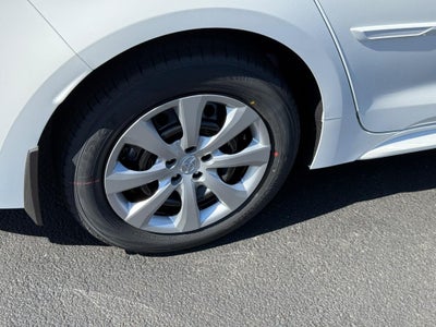 2026 Toyota Corolla Hybrid LE FWD (Natl)