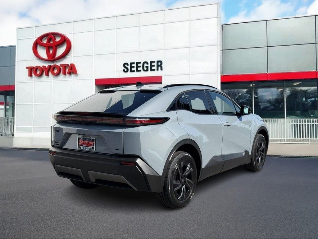 2026 Toyota C-HR SE