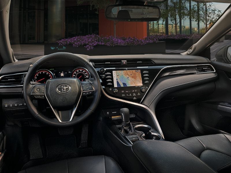 2019 toyota camry trims technology